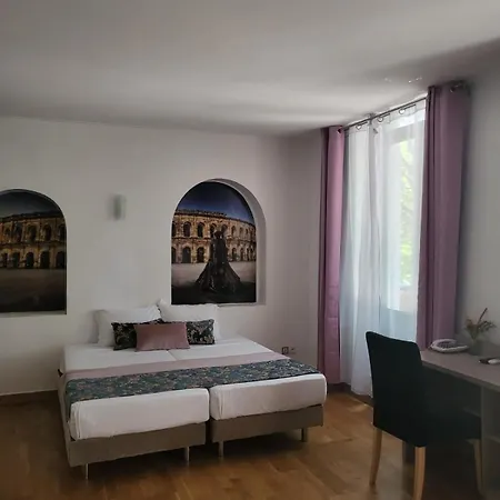 Empire Nîmes