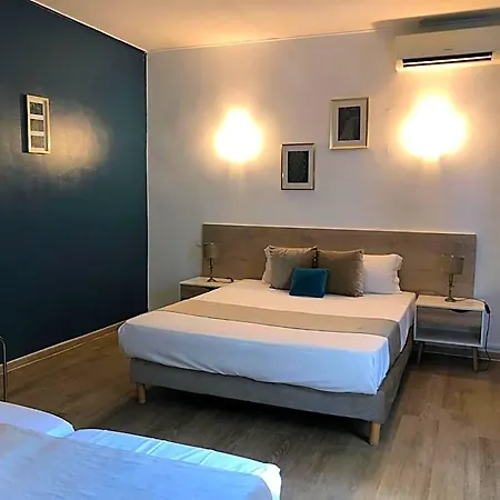 Hotel Empire 3*