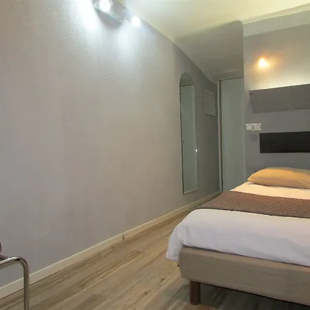 Otel Empire 3*